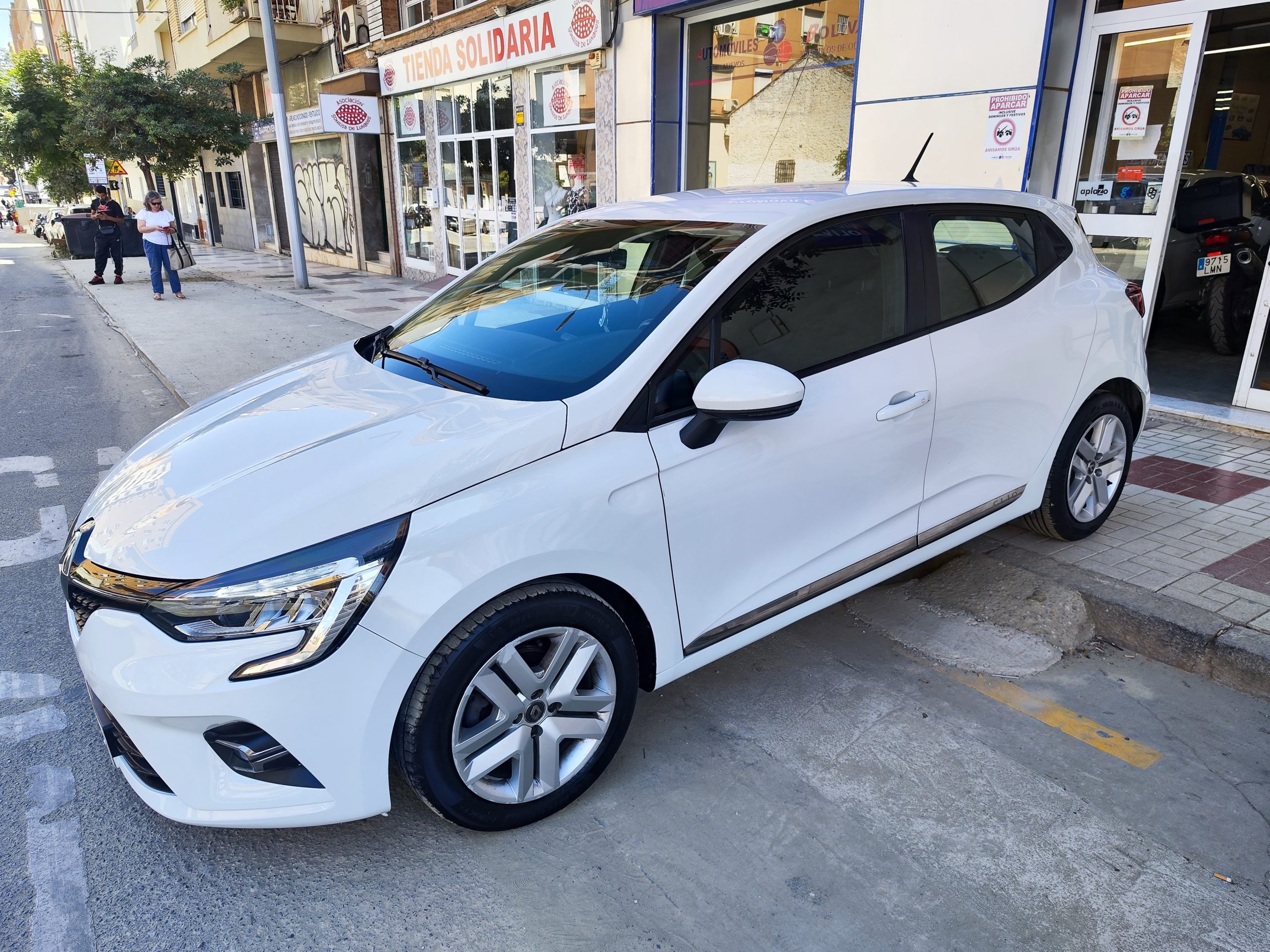 RENAULT CLIO 1.0 TCE 100 CV INTENS 5P.