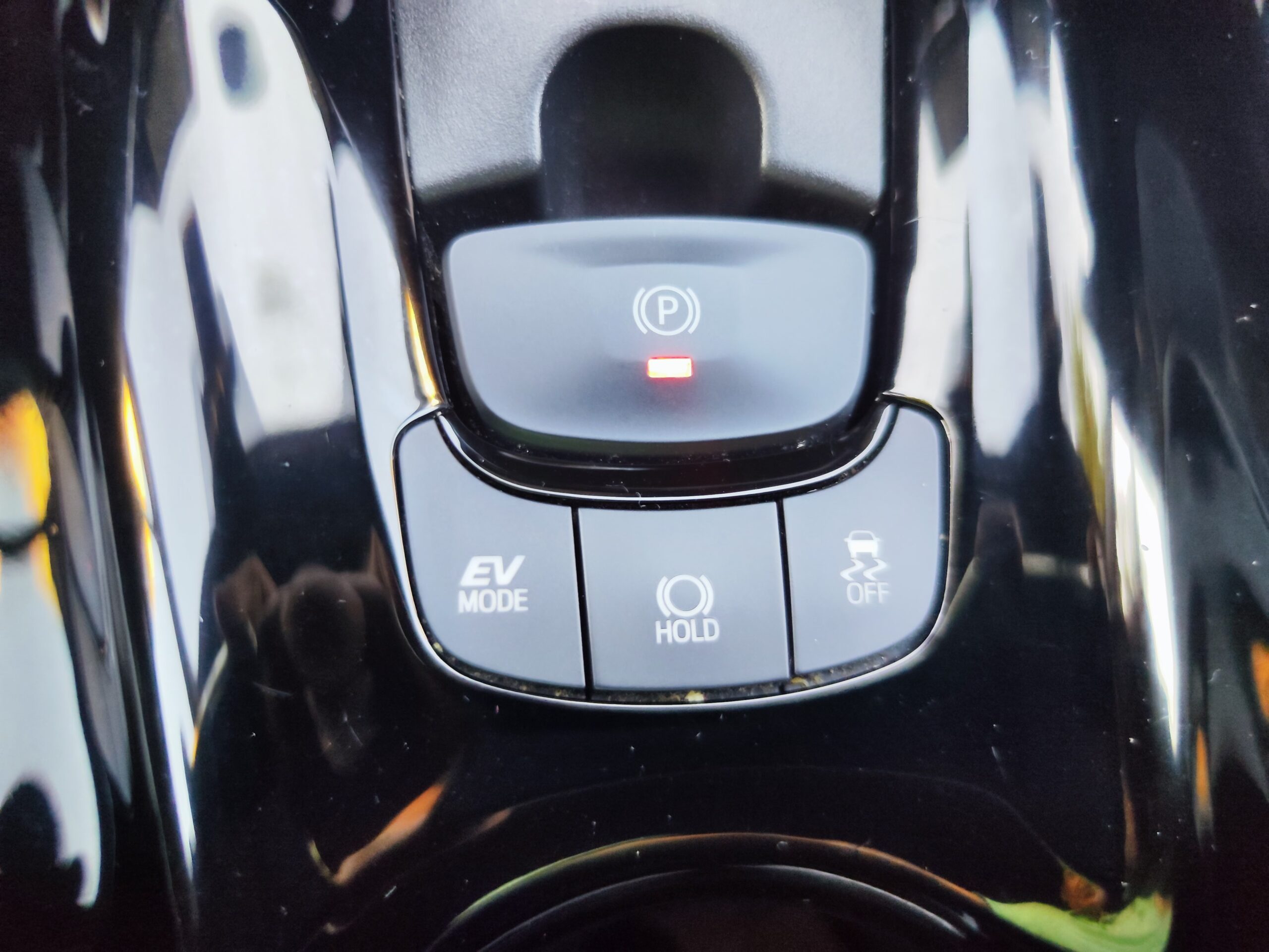 TOYOTA C-HR 1.8 125H ADVANCE HYBRID 5P.
