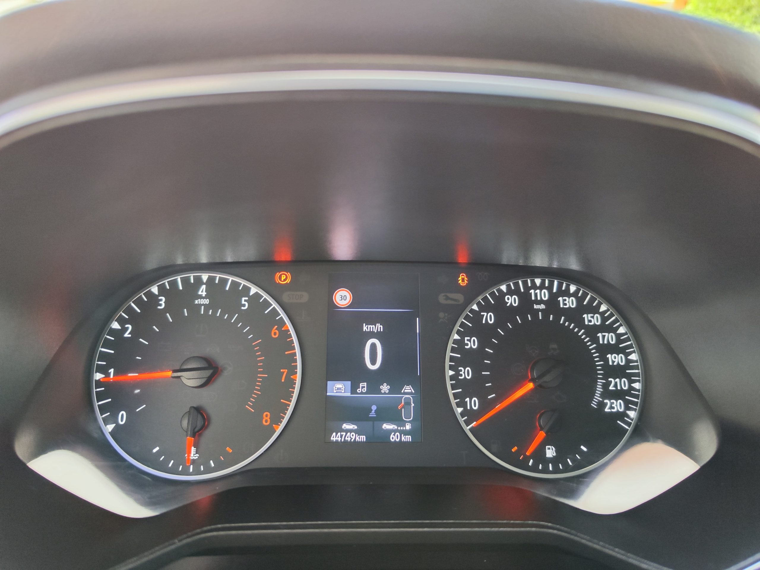 RENAULT CLIO 1.0 TCE 100 CV INTENS 5P.