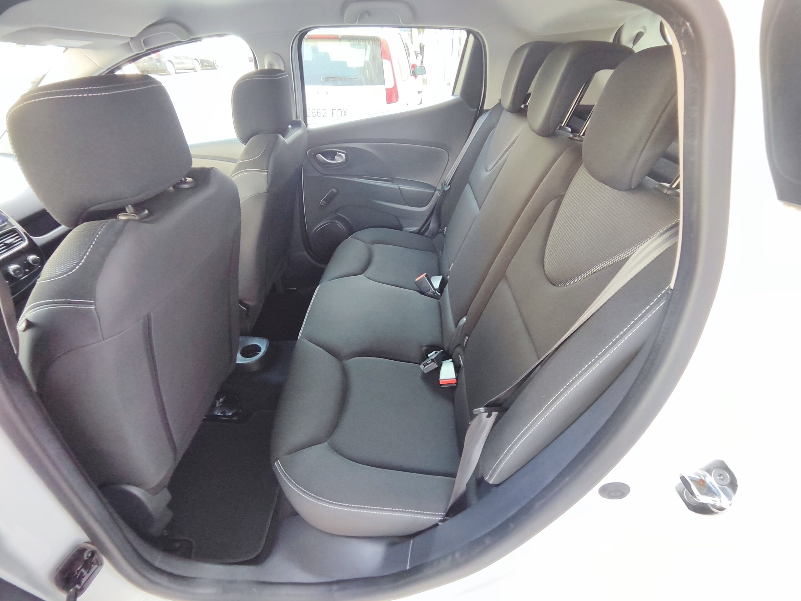 RENAULT CLIO 0.9 TCE 75 CV BUSINESS 5P