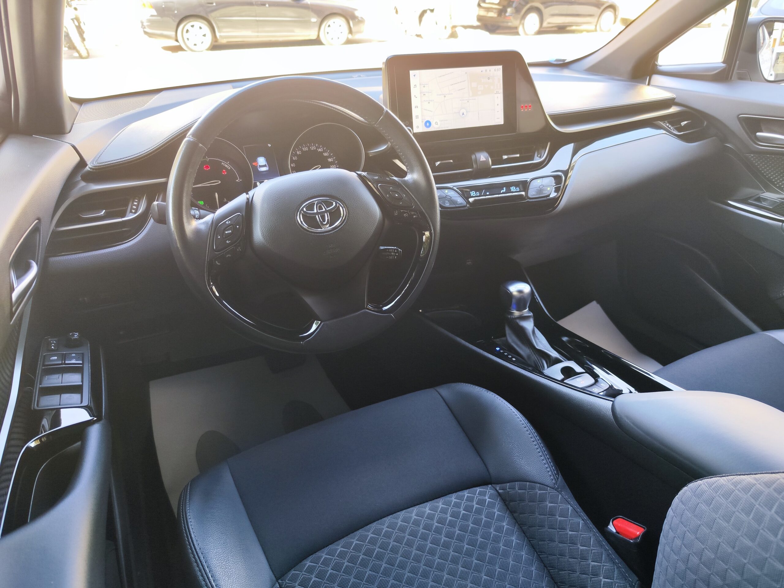TOYOTA C-HR 1.8 125H ADVANCE HYBRID 5P.