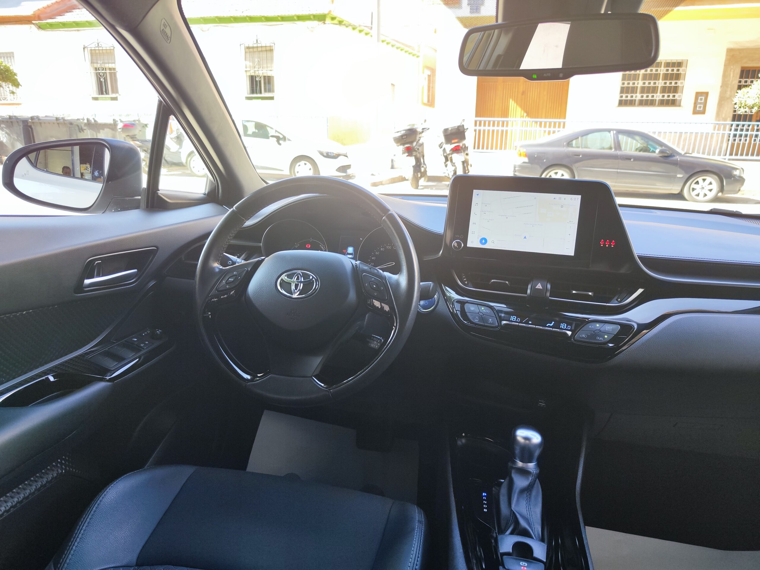 TOYOTA C-HR 1.8 125H ADVANCE HYBRID 5P.
