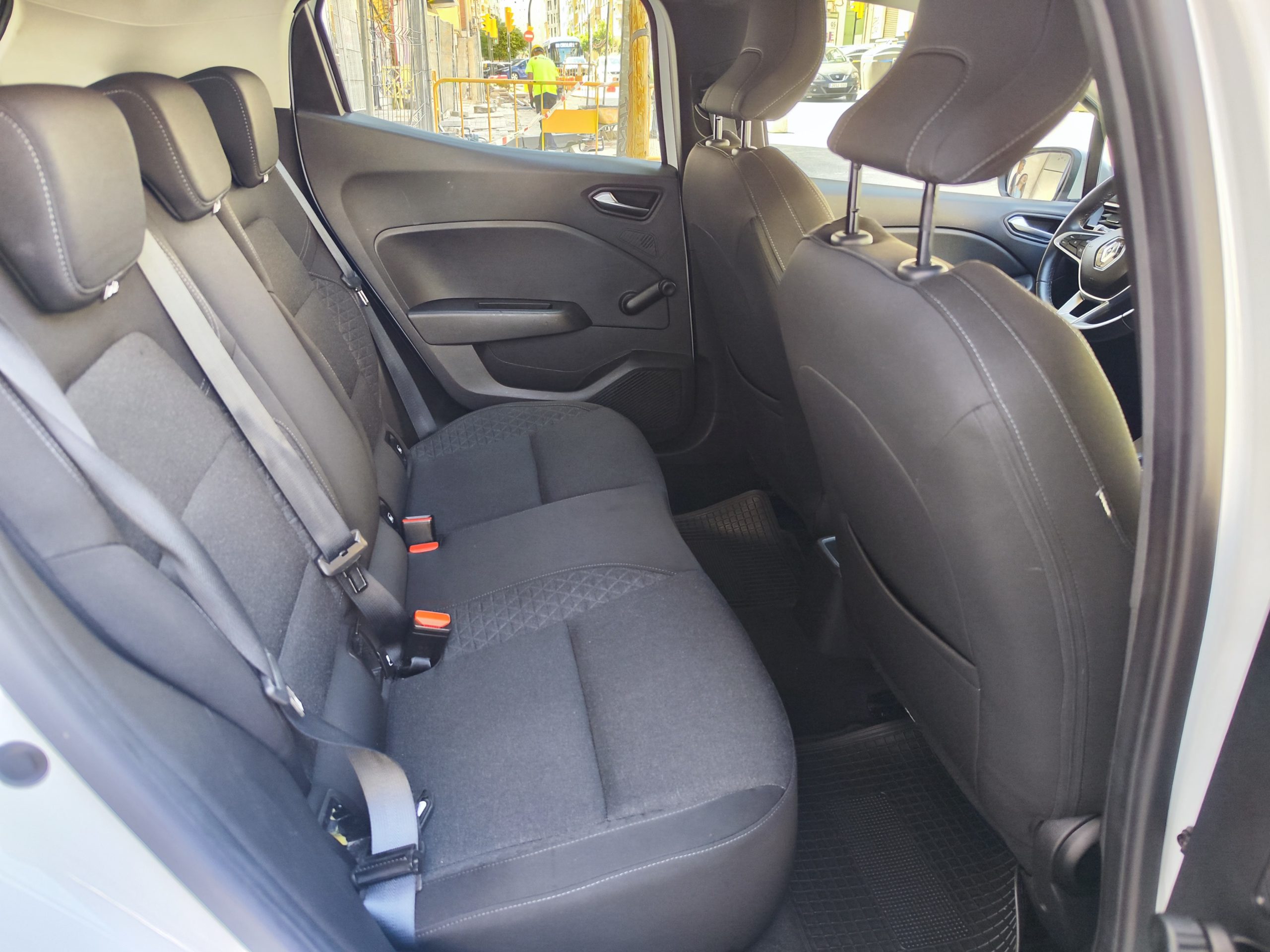 RENAULT CLIO 1.0 TCE 100 CV INTENS 5P.