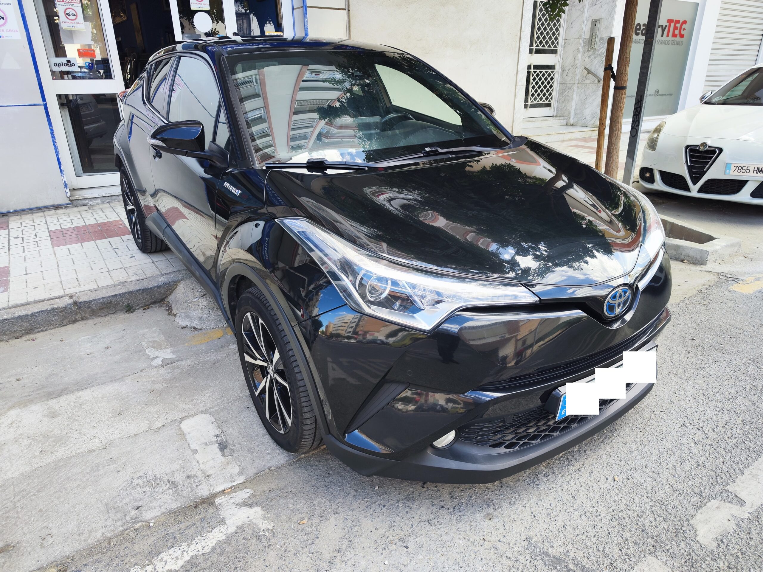 TOYOTA C-HR 1.8 125H ADVANCE HYBRID 5P.