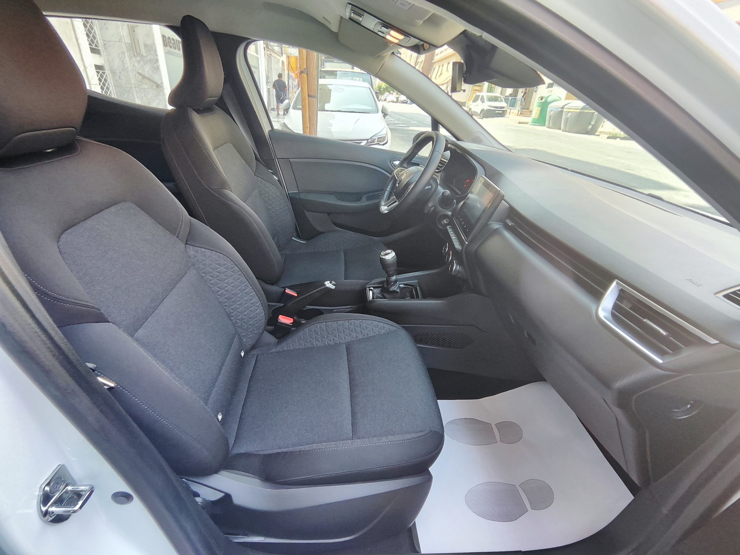 RENAULT CLIO 1.0 TCE 91 CV EQUILIBRE.
