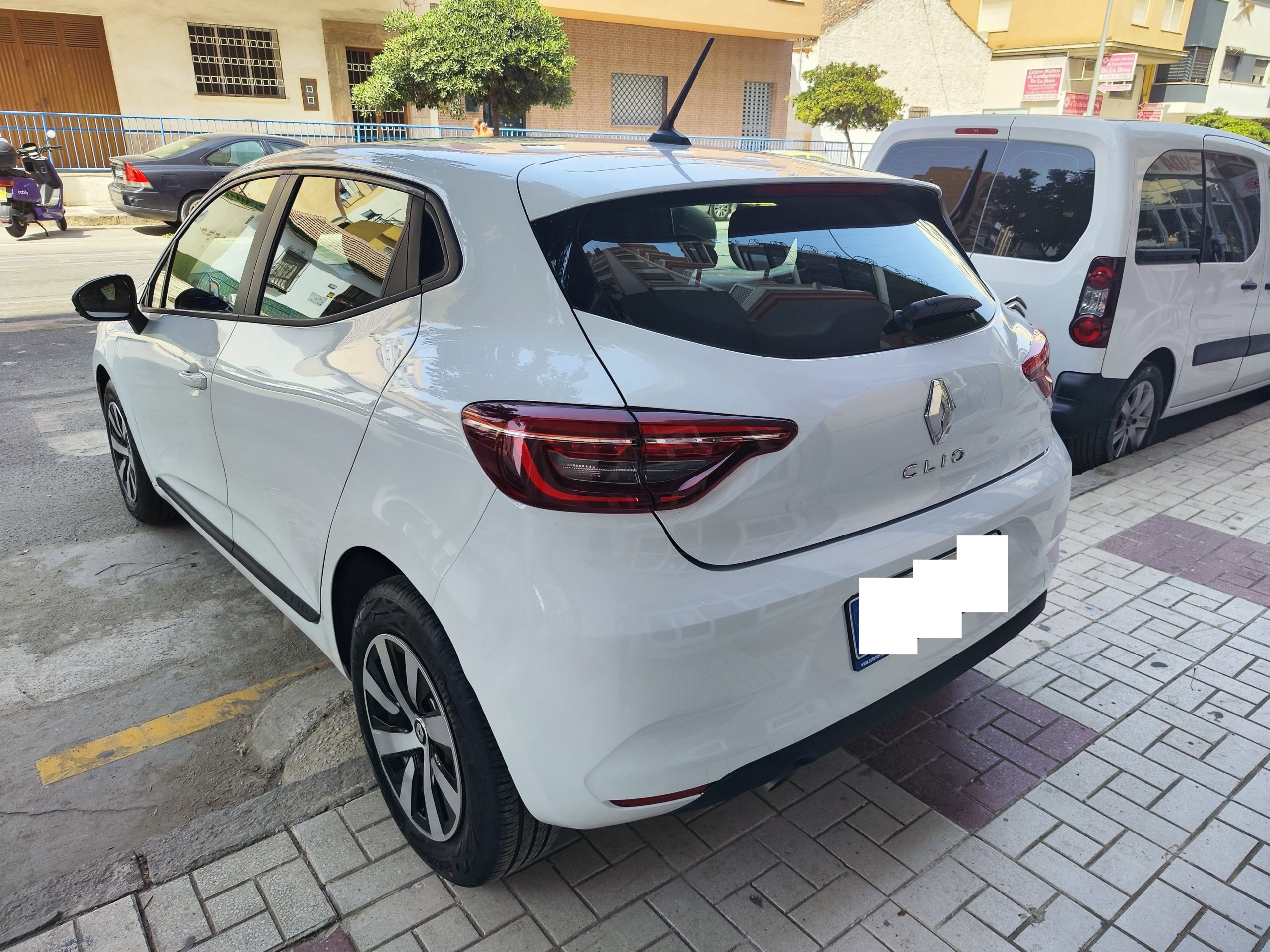 RENAULT CLIO 1.0 TCE 91 CV EQUILIBRE.