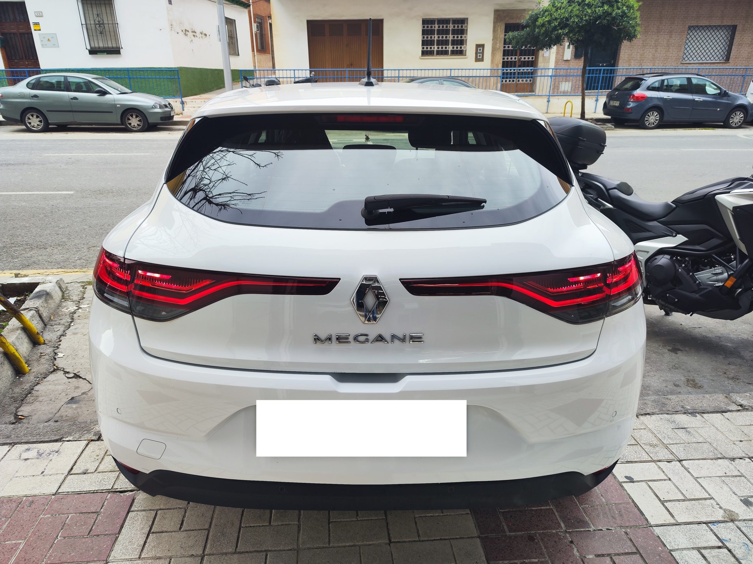 RENAULT MEGANE 1.5 BLUE DCI 115 CV EQUILIBRE 5P.
