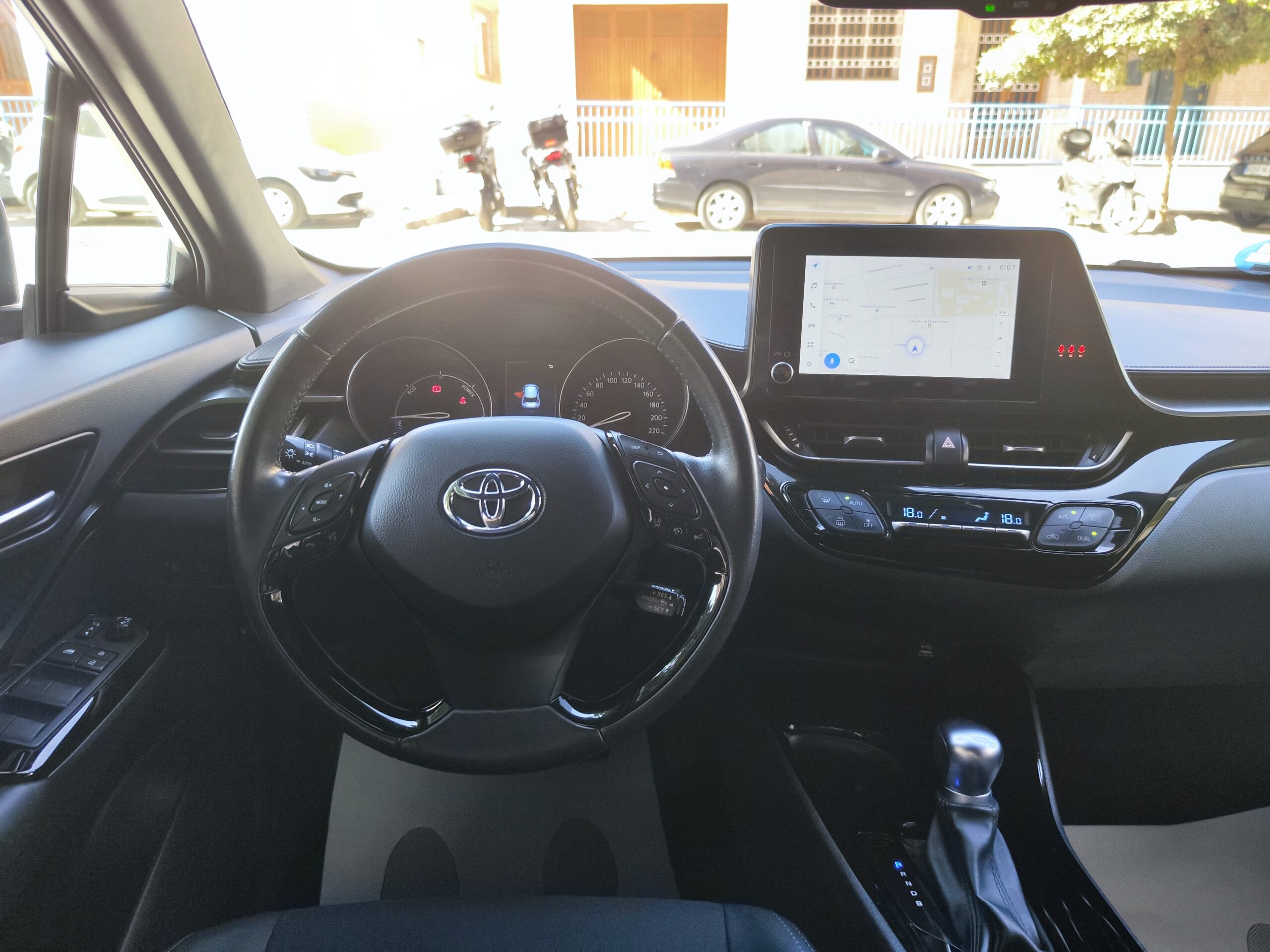 TOYOTA C-HR 1.8 125H ADVANCE HYBRID 5P.