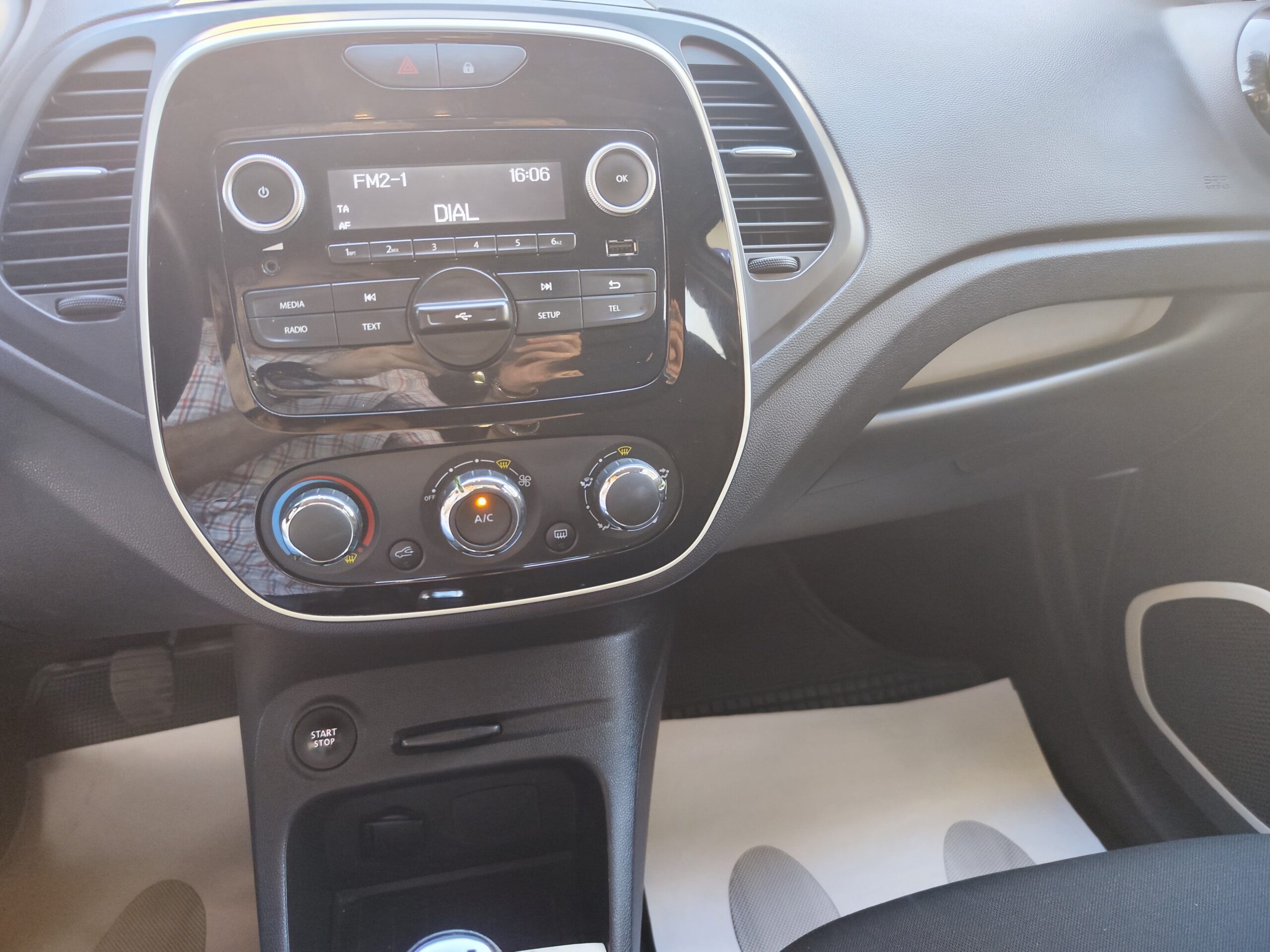 RENAULT CAPTUR 0.9 TCE 90 CV LIFE 5P