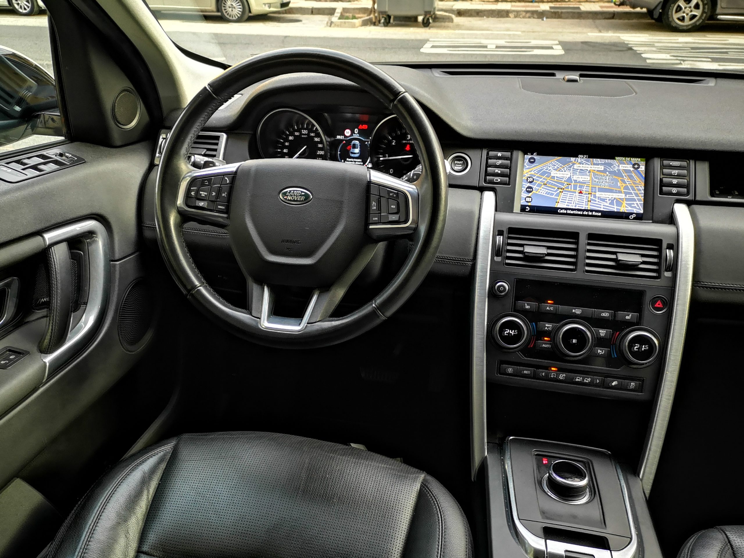 LAND ROVER DISCOVERY SPORT 2.0L TD4 150 CV HSE 4X4 AUTO.