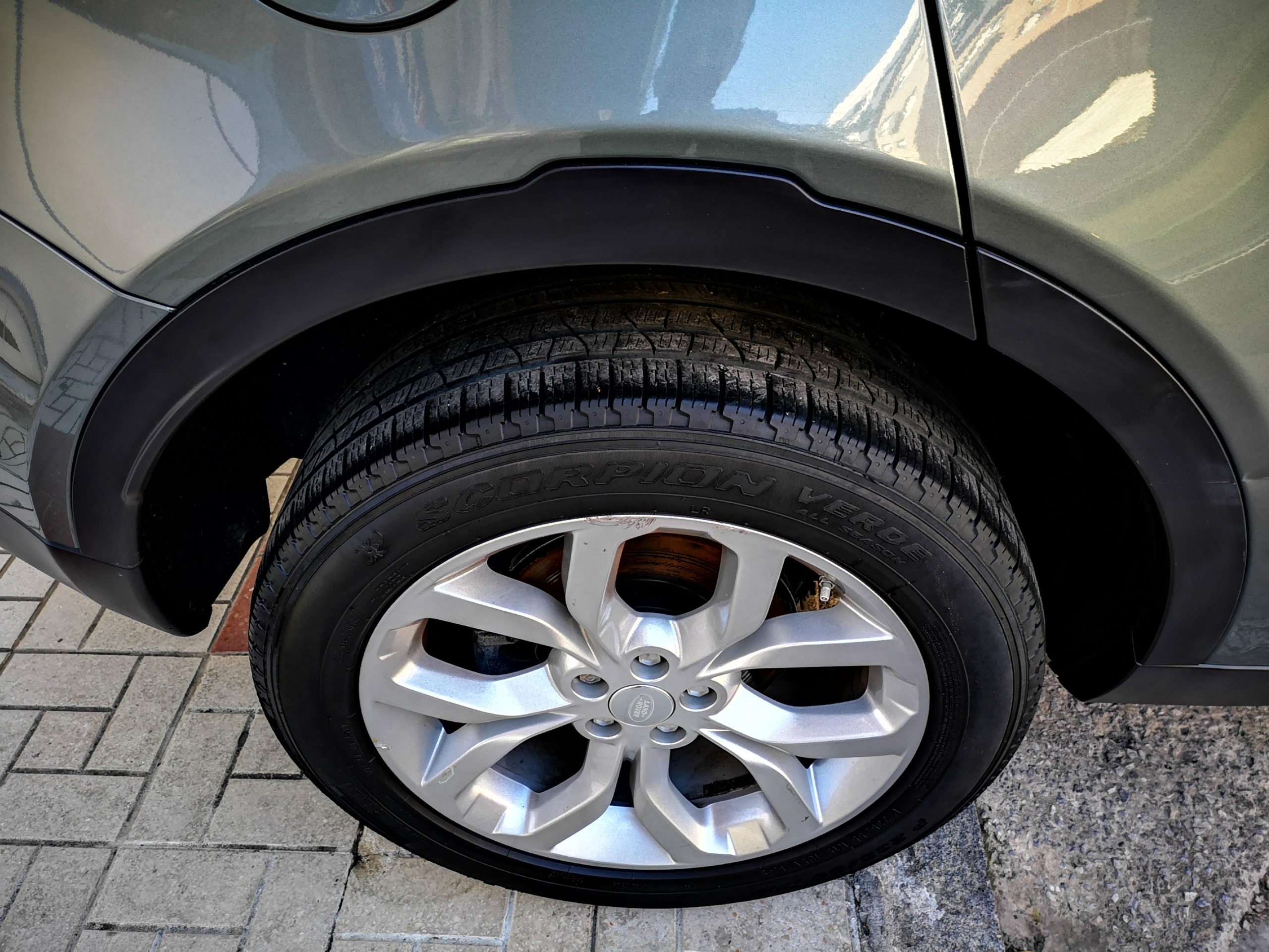 LAND ROVER DISCOVERY SPORT 2.0L TD4 150 CV HSE 4X4 AUTO.